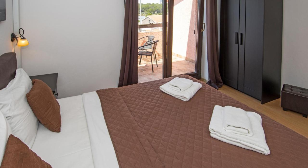 Breakfast & Bed Anita Bed and Breakfast Μεντουλίν Εξωτερικό φωτογραφία